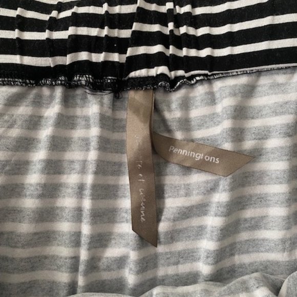 Pennington's Pocket Knee Length Skirt - Picture 5 of 5